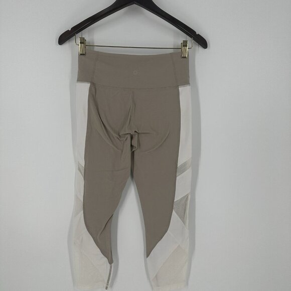 Athleta Exhale Mesh Capri Leggings Quail Beige White Mesh Cutouts Size Small - Picture 2 of 11